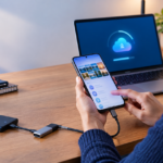 Como fazer backup do celular: smartphone, cópia em nuvem e armazenamento externo lado a lado